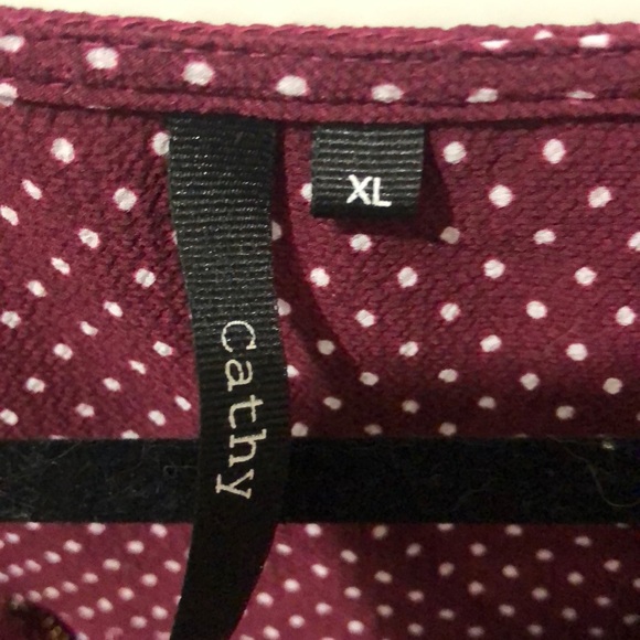 Top - Picture 2 of 2